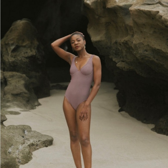 Geode Catania One Piece Swimsuite - Picture 2 of 5